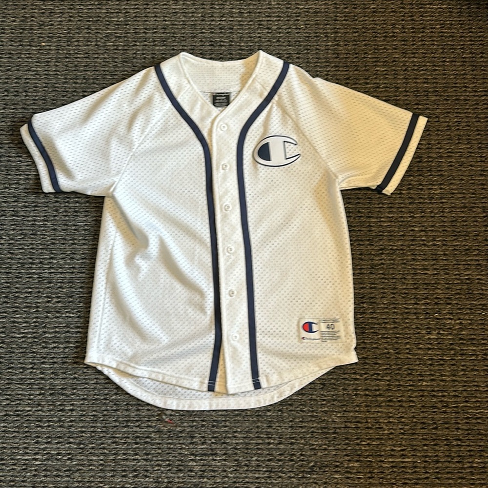 Champion shirt